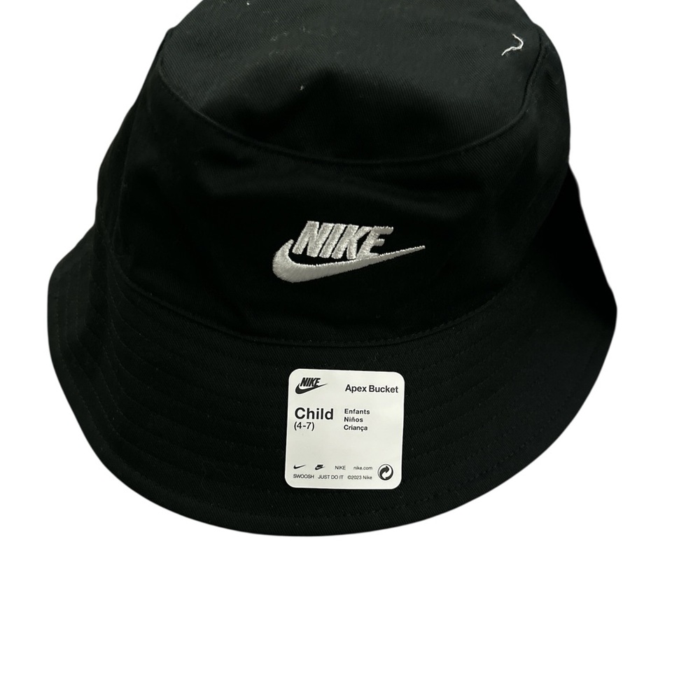 Nike youth  Black Bucket Hat New